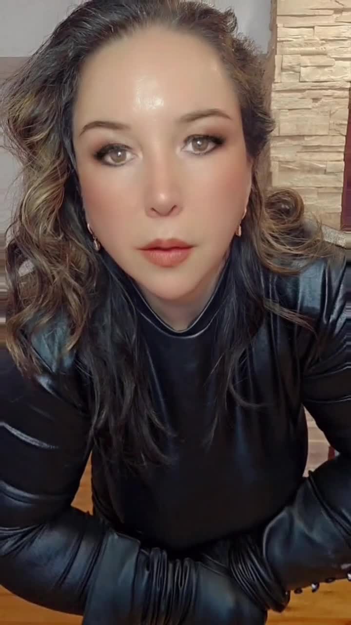 My loyal slaves do whatever I say at the snap of My fingers. They worship the ground I walk on, which is the only reason I keep them around   Mes fideles esclaves font tout ce que je dis en un claquement de doigts. Ils adorent le sol sur lequel &mdash; clip by titanic-tits