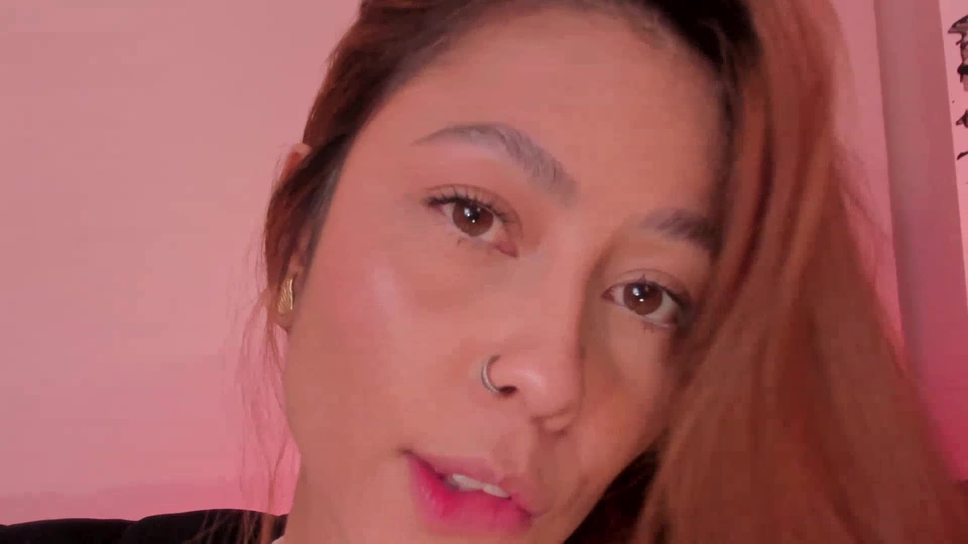 Take a closer look at my body &mdash; clip by ErikaBenz
