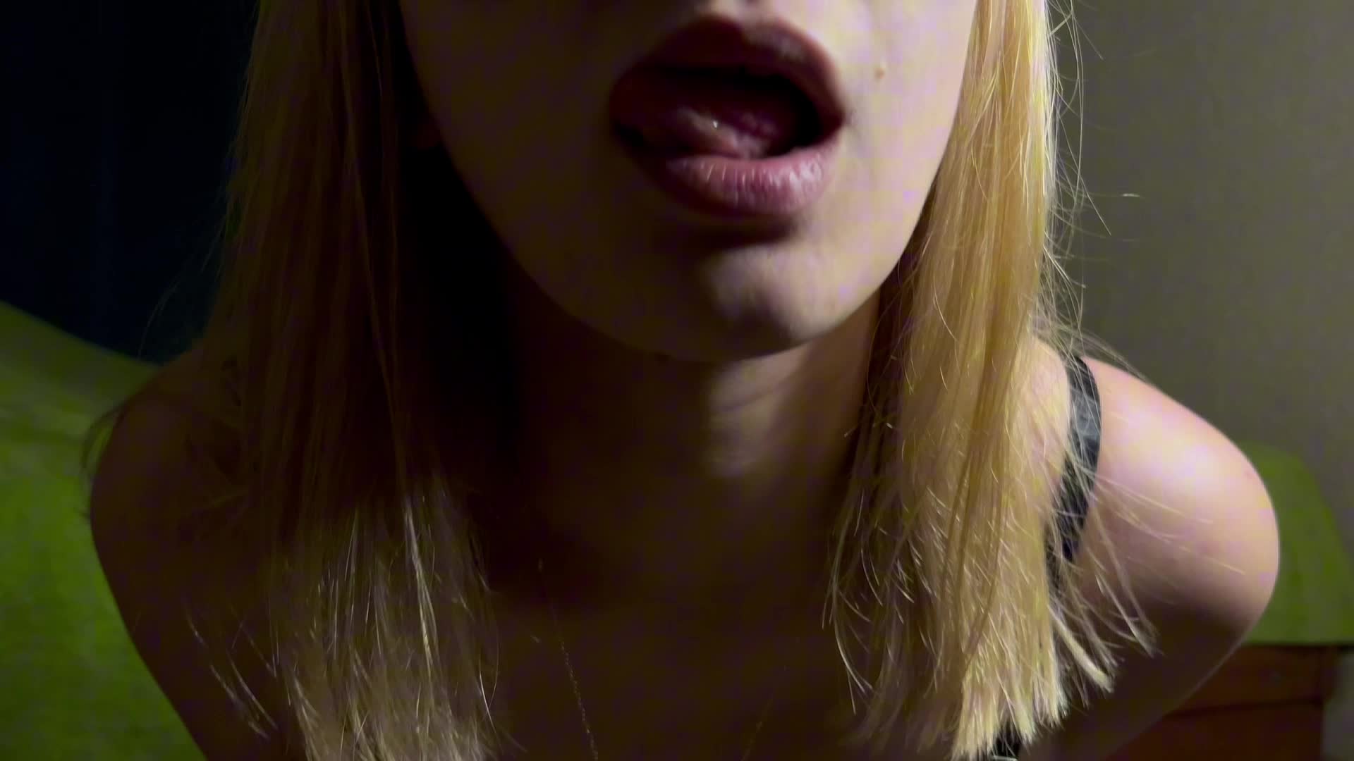 Image 10 of -Breid-1, female webcam model, 25 years old, on live webcam