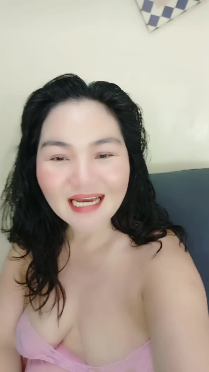 May I introduce myself? &mdash; clip by SexyAsianAss