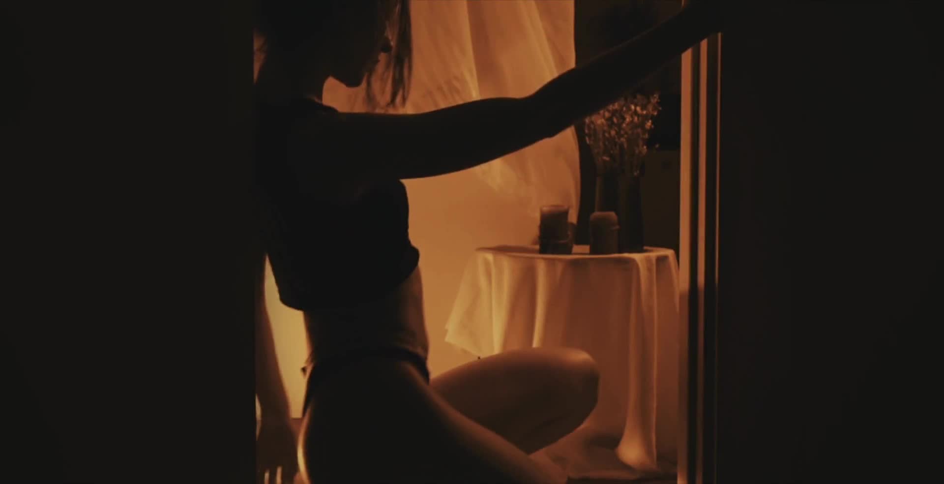 the vibe of my shows &mdash; clip by WebCora