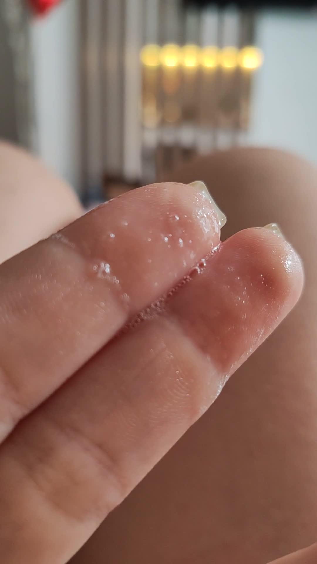 Sweet or salty fingers? &mdash; clip by Zlatalata