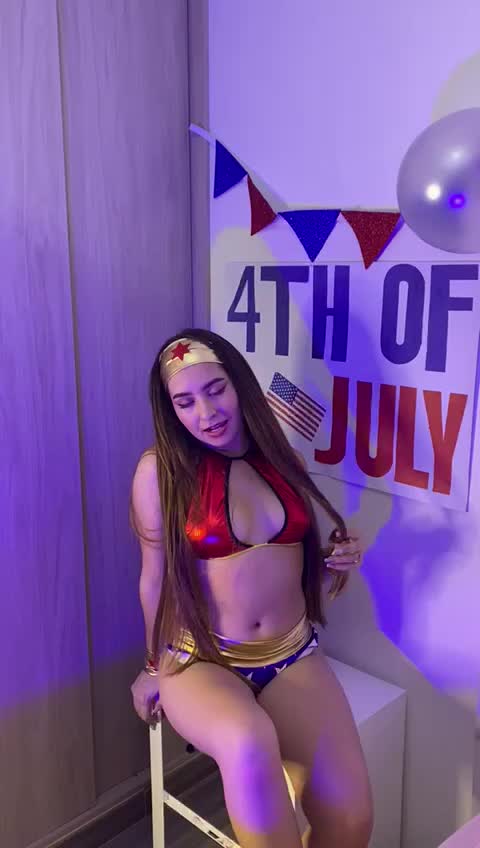 4th July &mdash; clip by Caralella