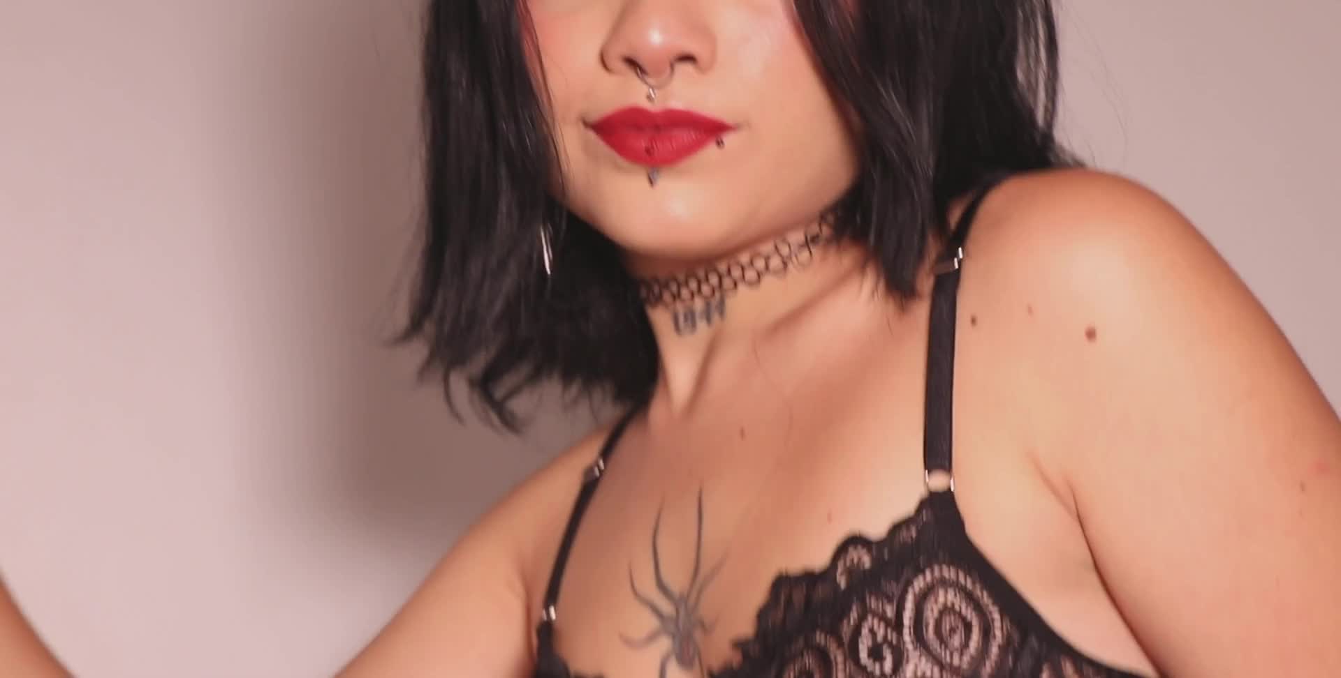 Your favorite tiny girl. &mdash; clip by ArielMoore