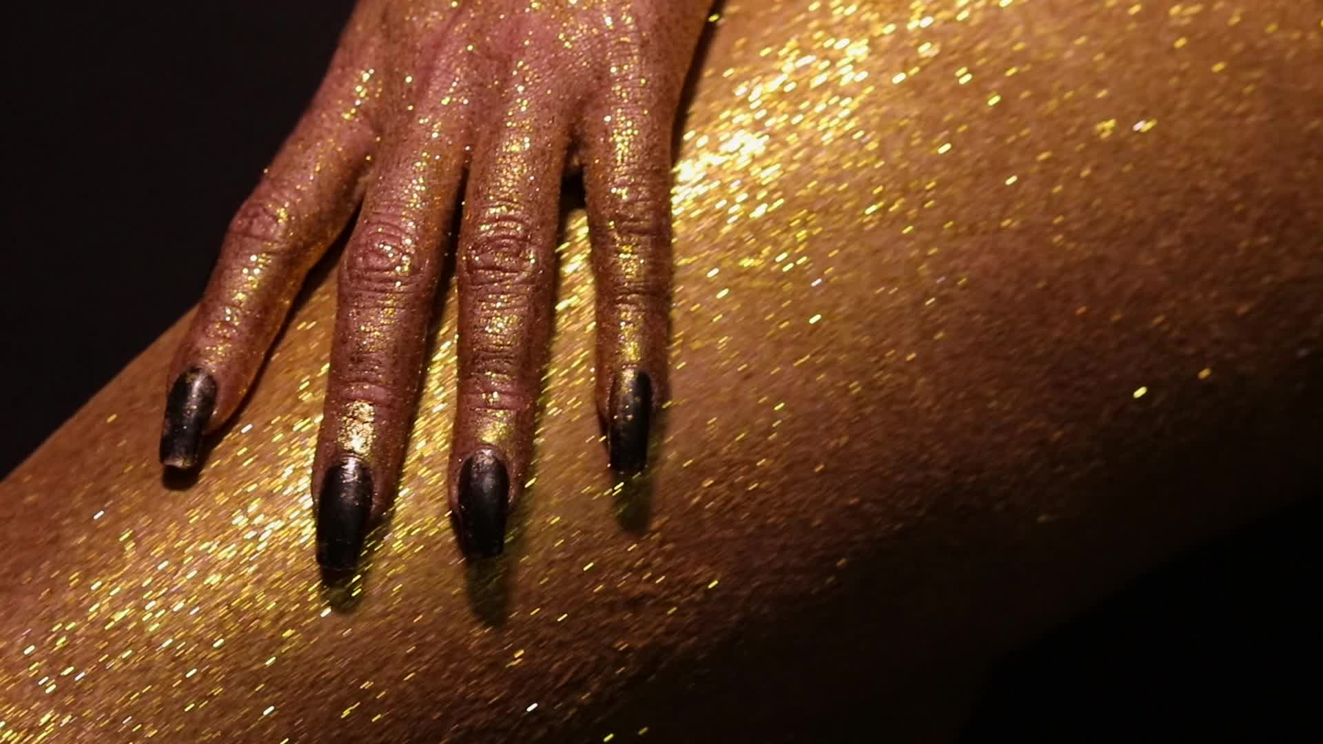 sexi, intrepid, bold and shining like no other &mdash; clip by BellaLatina