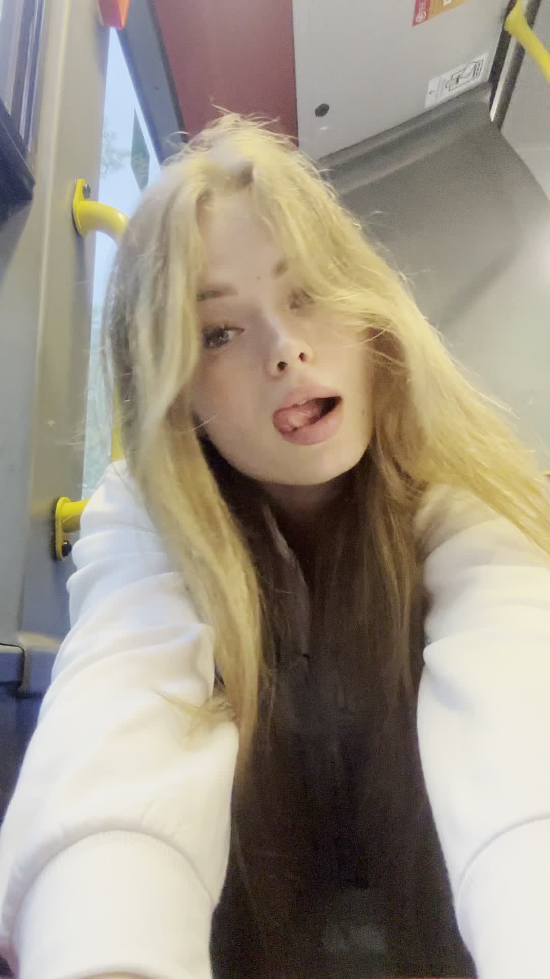 Kitten Vlada &mdash; clip by VladaMais