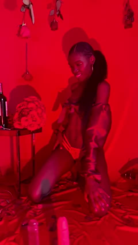 Happy valentine &mdash; clip by bonieklent