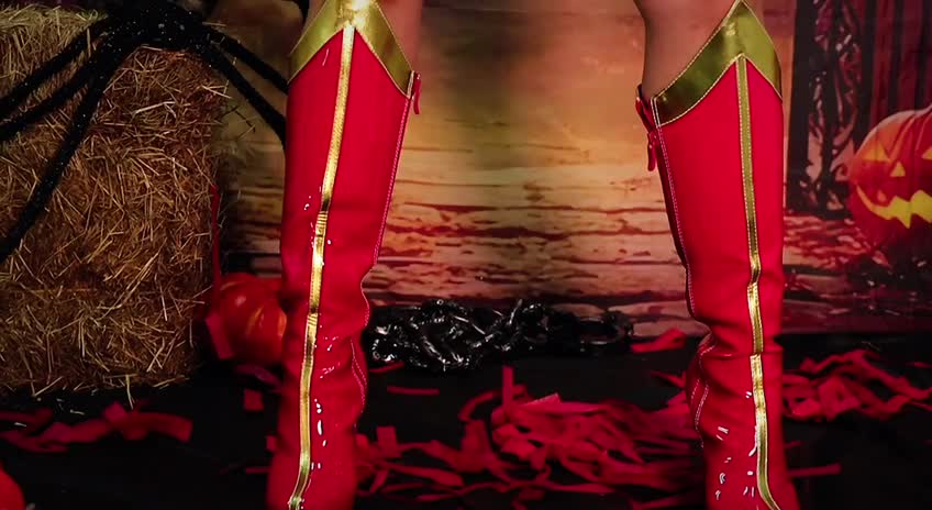 Bodies, power and fantasy &mdash; clip by zoe-z