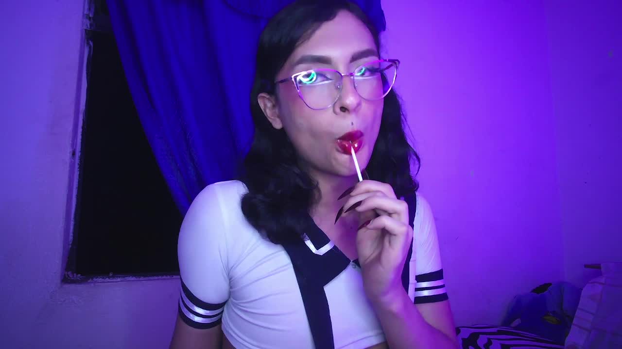 bored kitty &mdash; clip by KittyGiirl