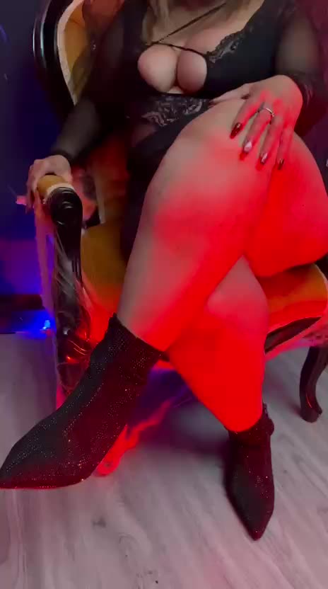 sexy happy halloween &mdash; clip by girl-amada