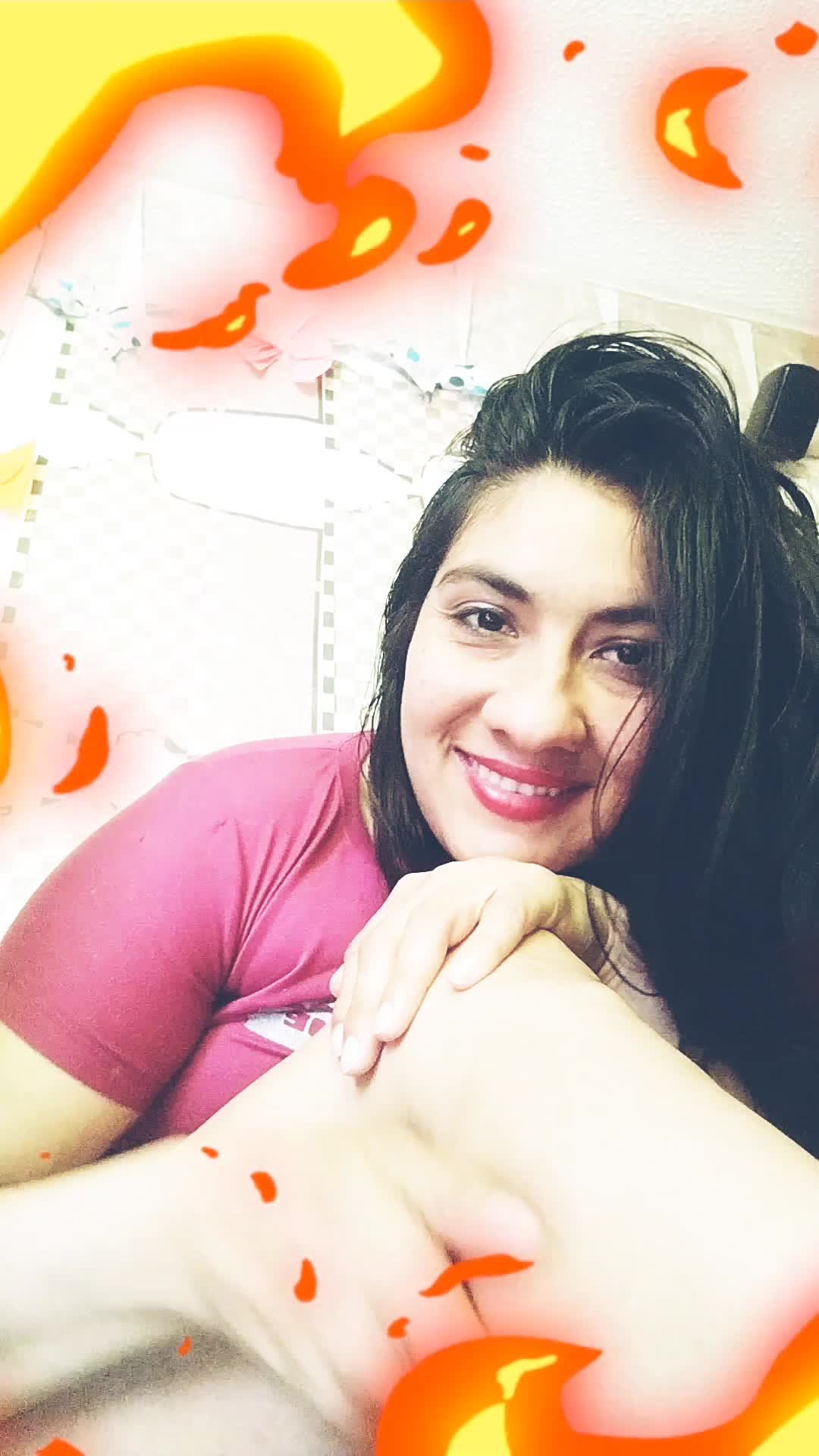 Image 29 of IMENET, female webcam model, 35 years old, on live webcam