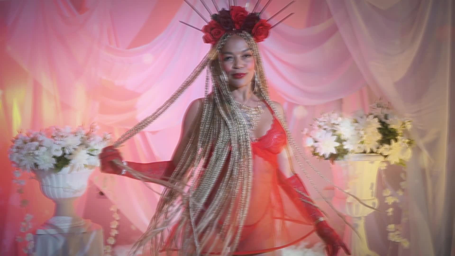 Image 9 of kennya-carper, female webcam model, 40 years old, on live webcam