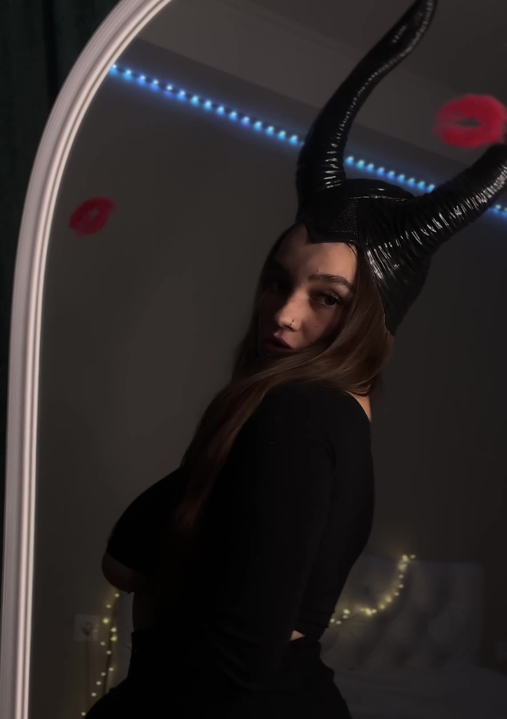 Do you like my new look? &mdash; clip by bitchpeace