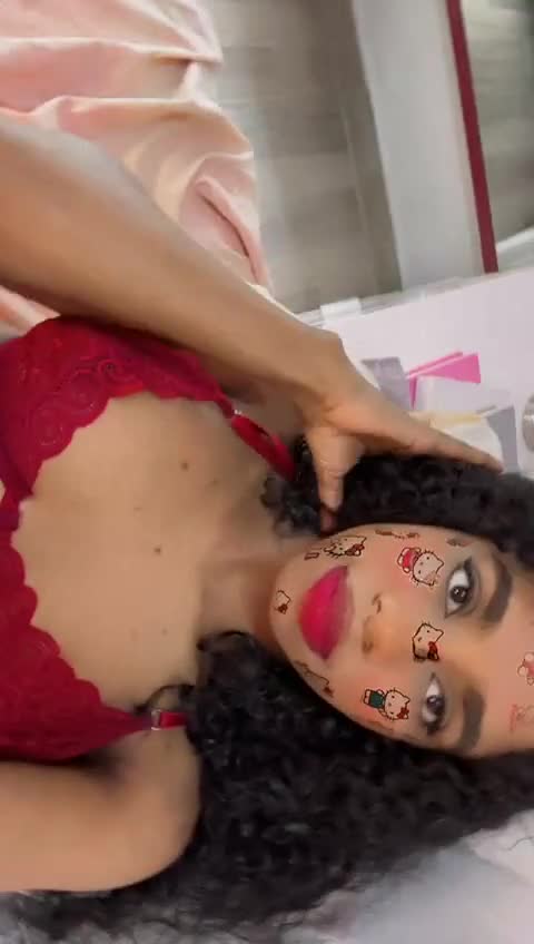 Touch me! &mdash; clip by KendraChavezz1