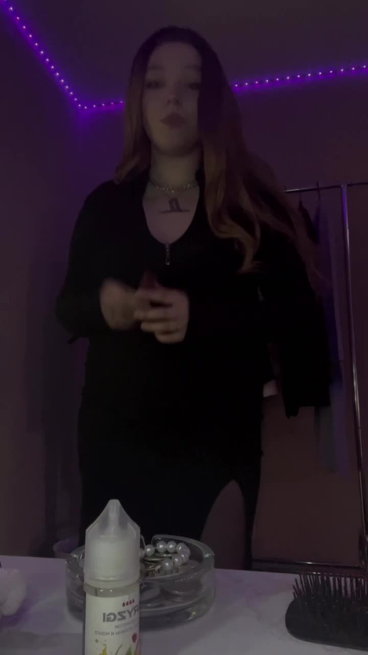 Dance &mdash; clip by Monna-Krrrista