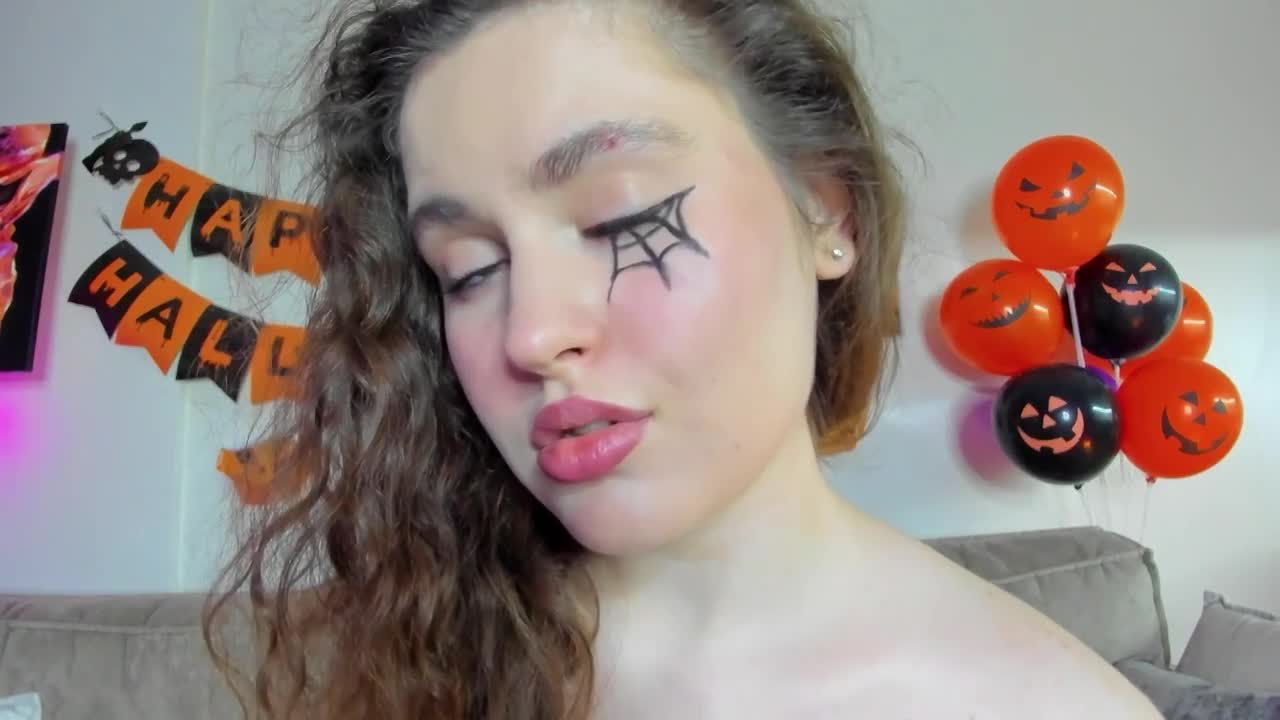 halloween &mdash; clip by myemmy