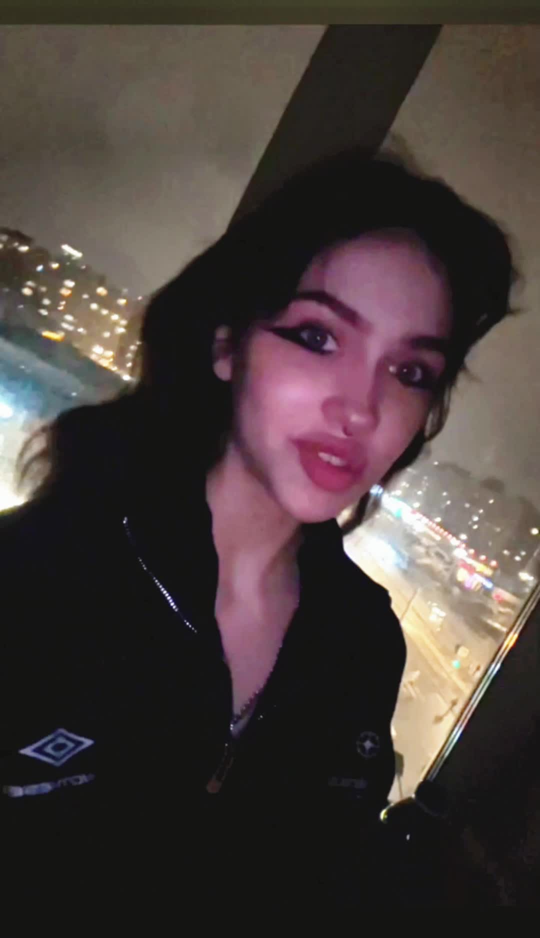 Just being cute &mdash; clip by JuicyJess