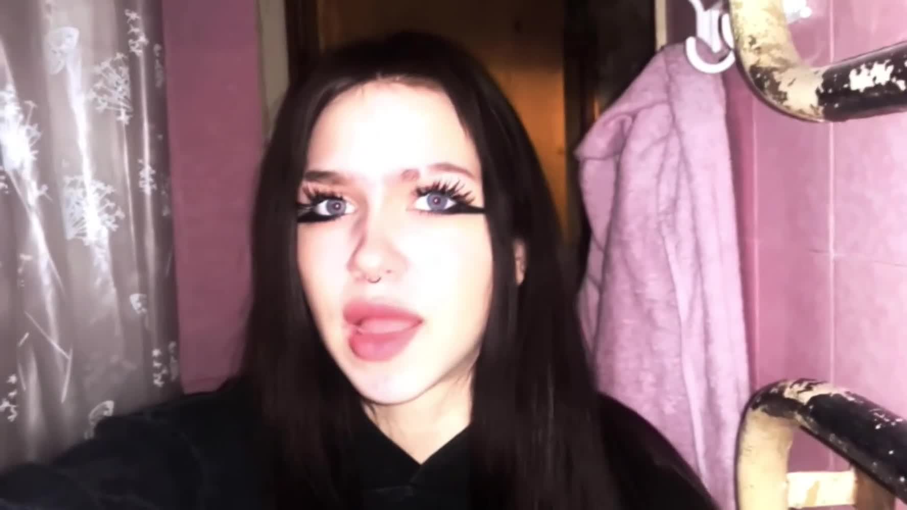 I just love this track &mdash; clip by JuicyJess