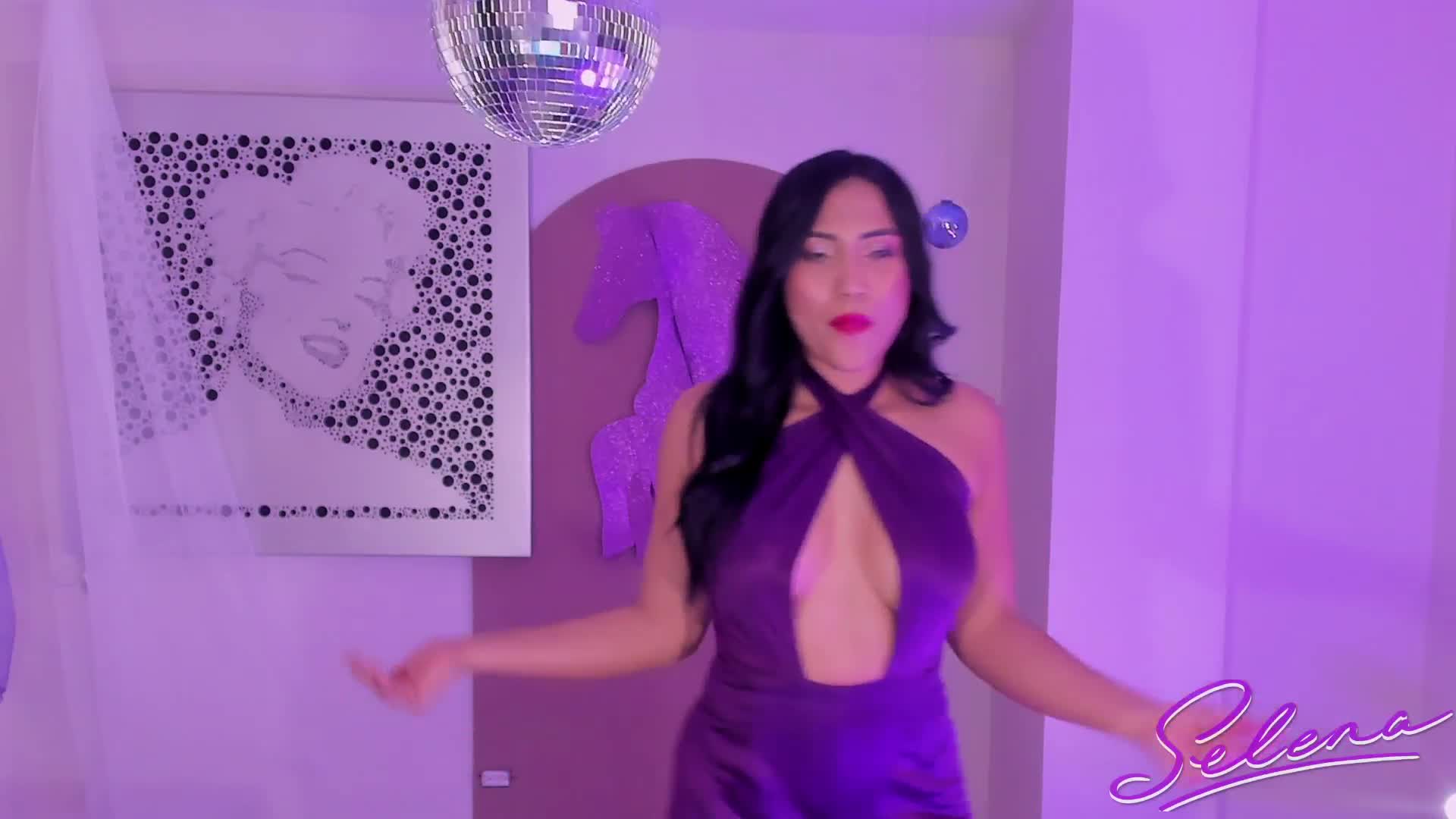 Selena Vibes &mdash; clip by NatalieLewis