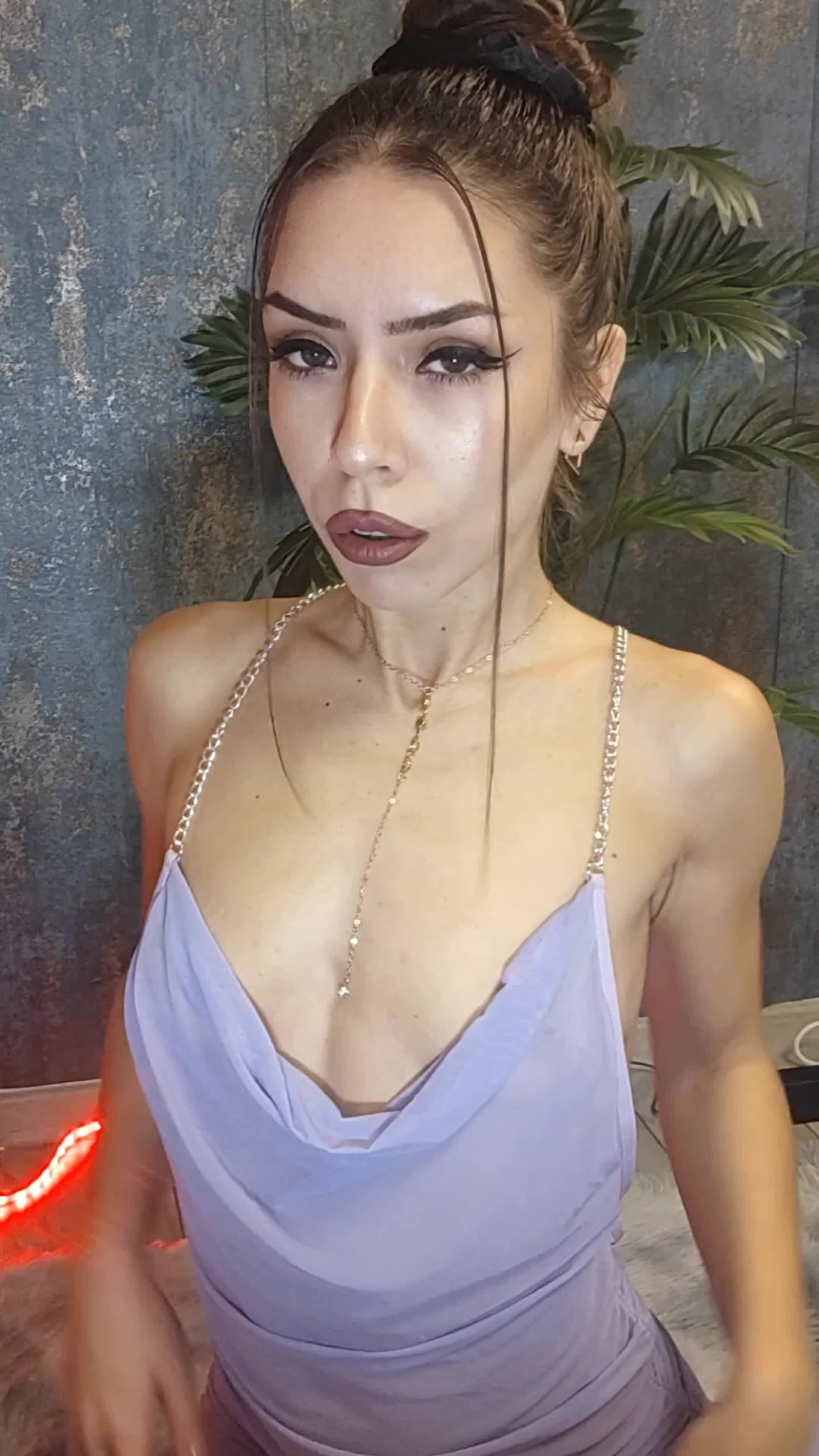 A slow, tempting tease... just a glimpse of me &mdash; clip by EmaMiller