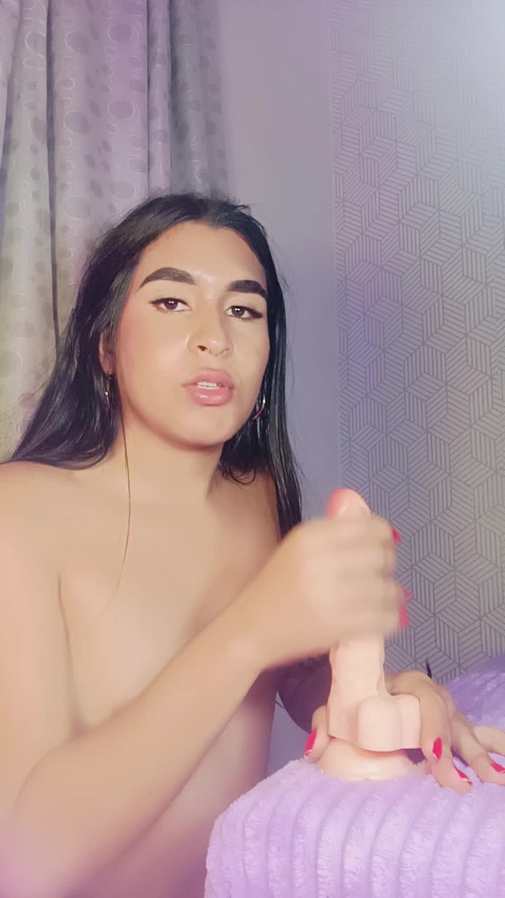 Suck your cock &mdash; clip by SelenaFox7
