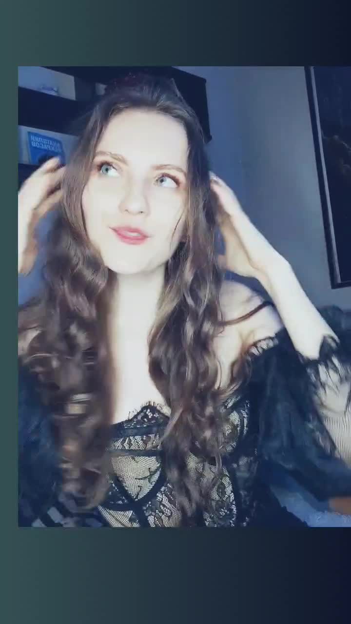 Image 7 of Kent-mod, female webcam model, 20 years old, on live webcam