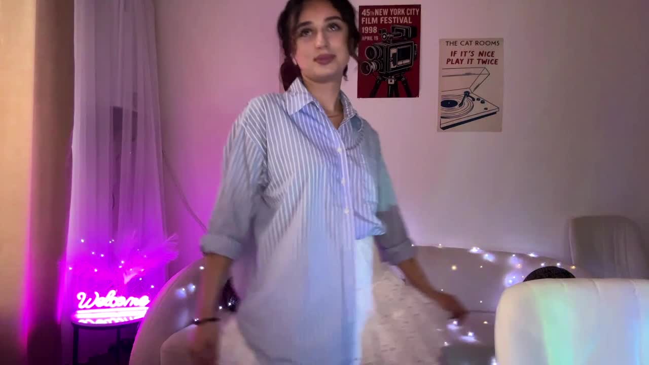 meeee &mdash; clip by ChristianaDalitz