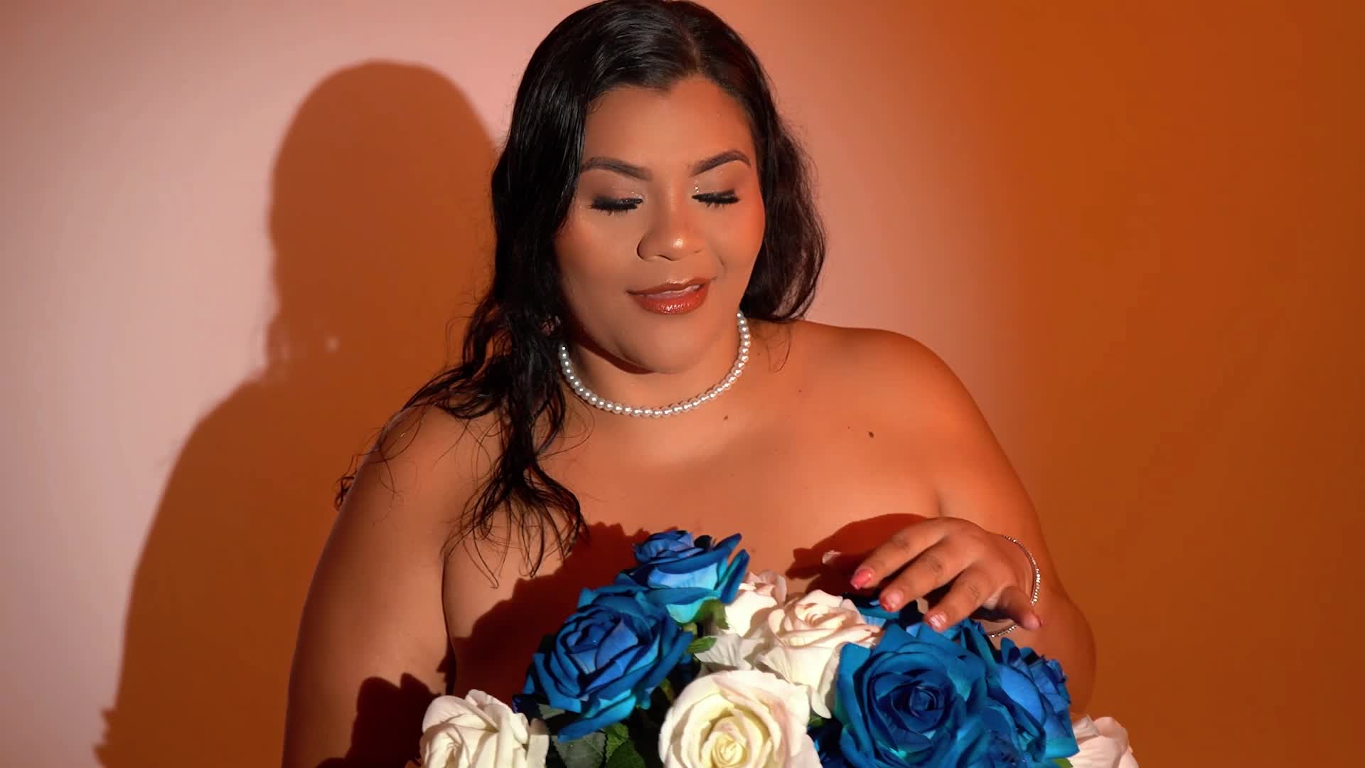 Image 124 of SelennaCooper, female webcam model, 37 years old, on live webcam