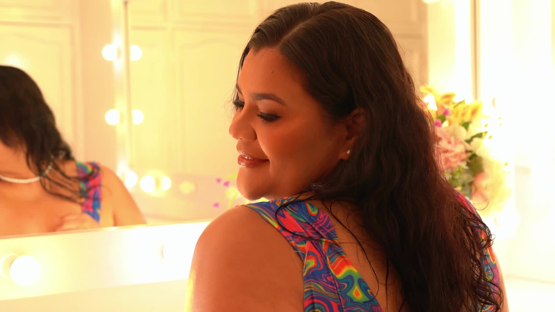 Image 148 of SelennaCooper, female webcam model, 37 years old, on live webcam