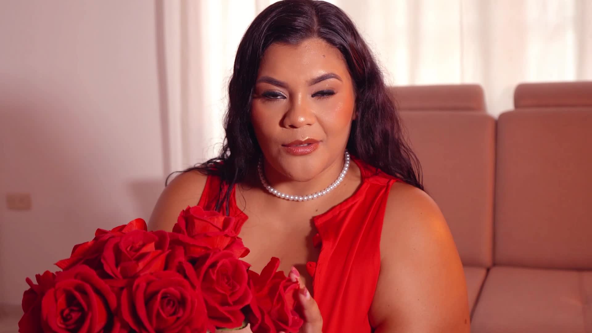 Image 159 of SelennaCooper, female webcam model, 37 years old, on live webcam