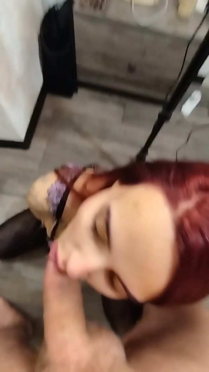 Image 5 of Stefania-one1-, female webcam model, 25 years old, on live webcam