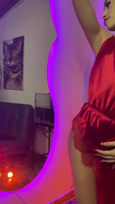 lady-virtual Gallery Image 34