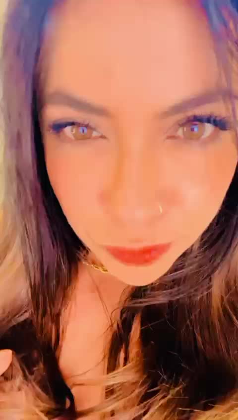 Image 18 of Giogiocapriati, female webcam model, 37 years old, on live webcam