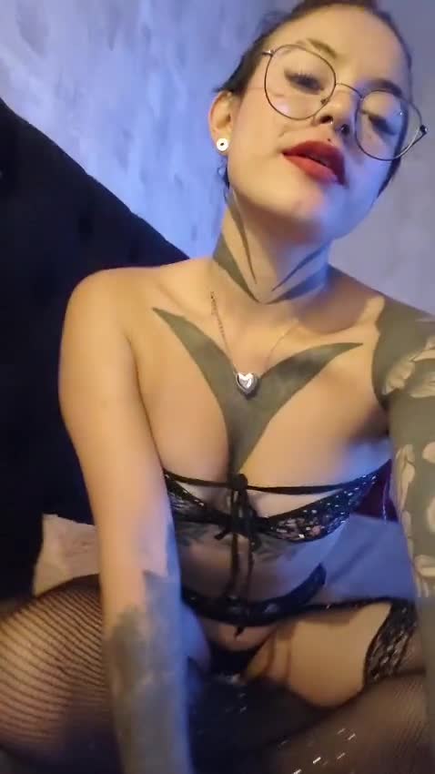 DahyanaKlymt Gallery Image 33