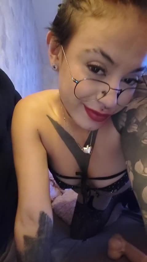 DahyanaKlymt Gallery Image 38