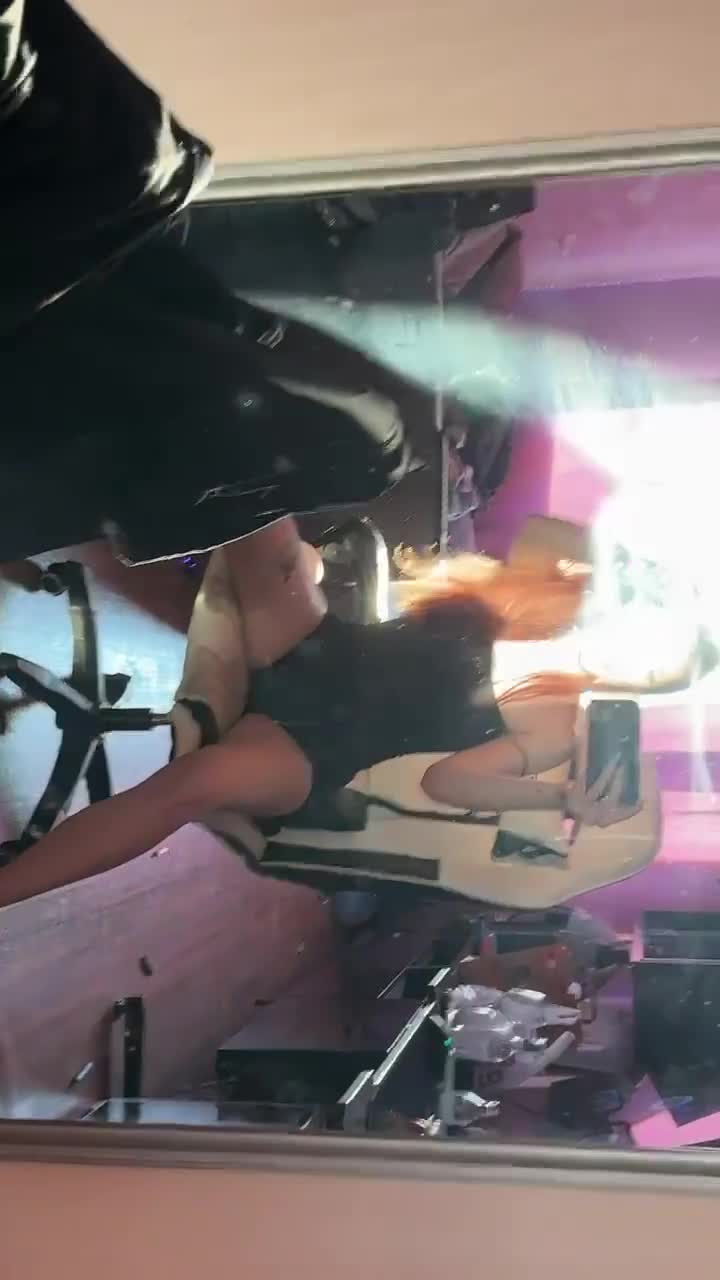 Image 48 of miaporshe, female webcam model, 18 years old, on live webcam