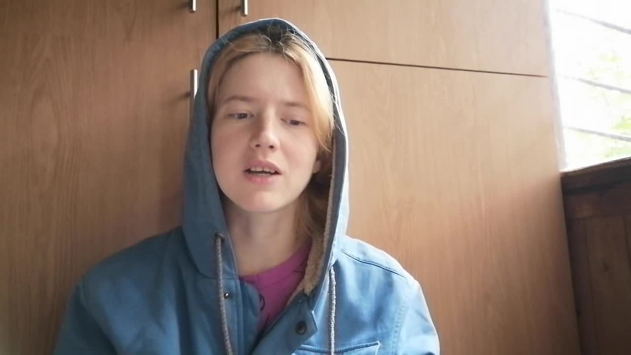 Image 52 of Purple-cat55, female webcam model, 26 years old, on live webcam