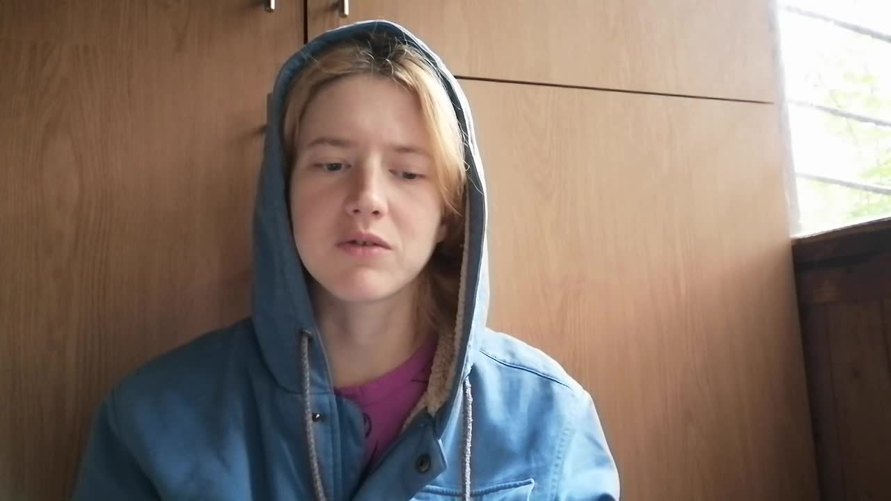 Image 56 of Purple-cat55, female webcam model, 26 years old, on live webcam