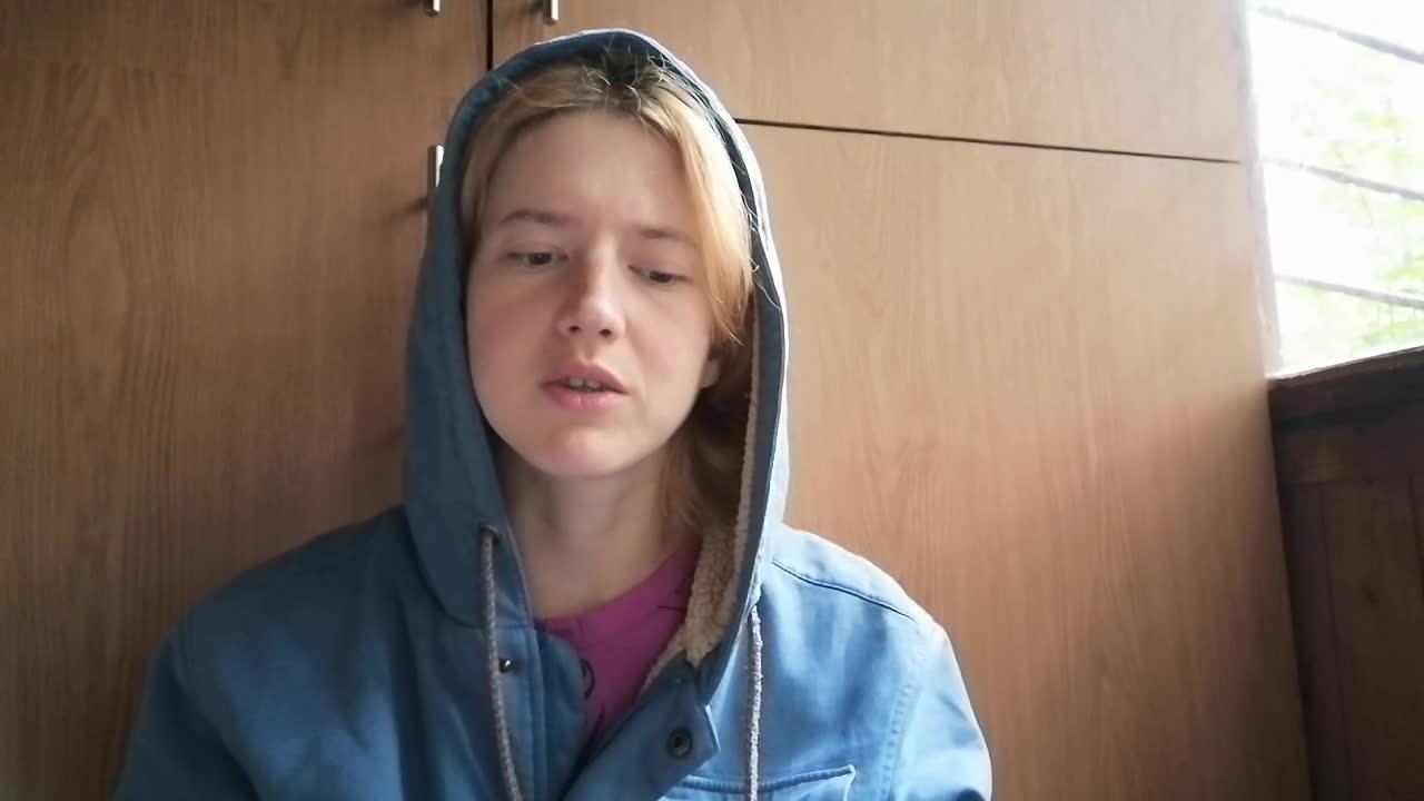 Image 58 of Purple-cat55, female webcam model, 26 years old, on live webcam