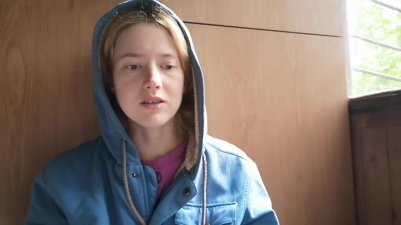 Image 72 of Purple-cat55, female webcam model, 26 years old, on live webcam