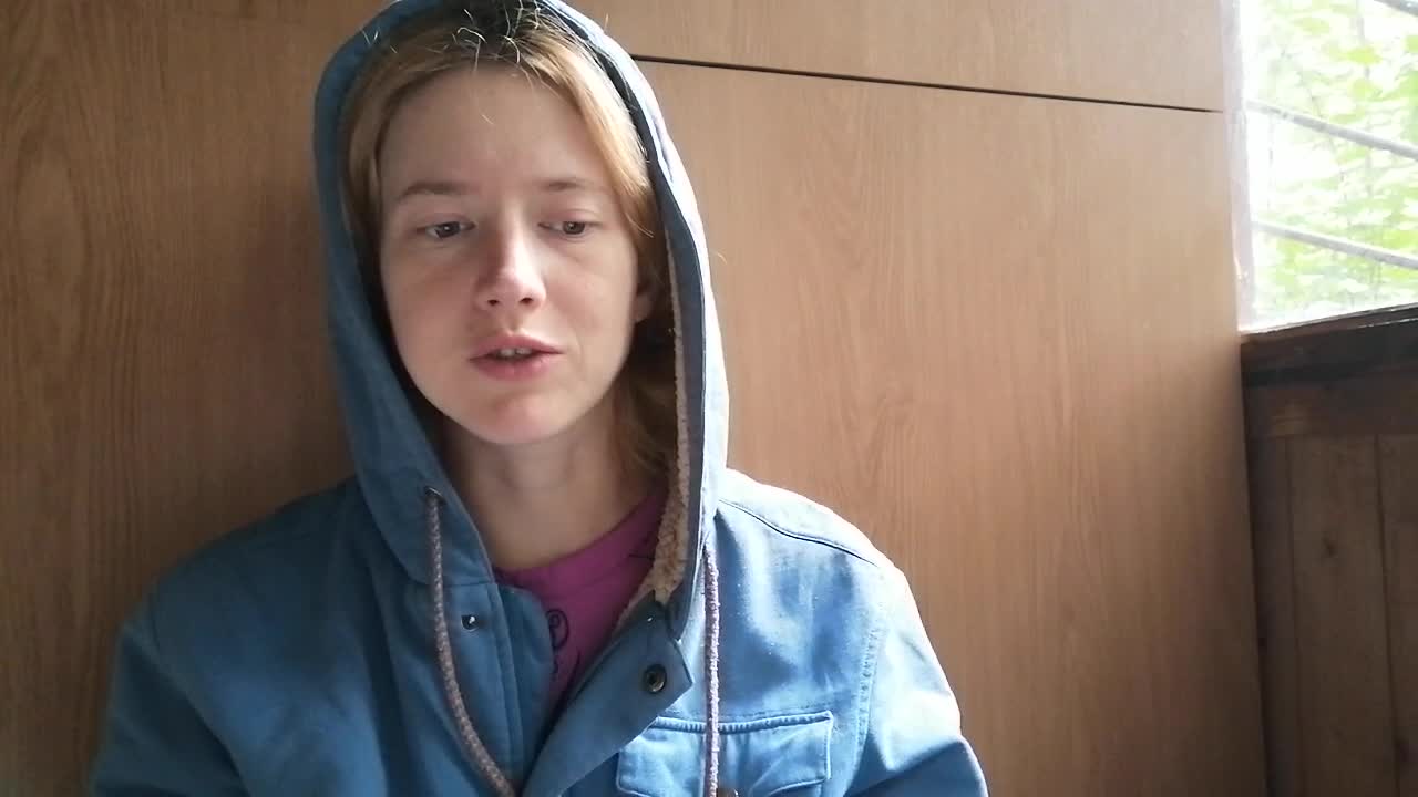 Image 74 of Purple-cat55, female webcam model, 26 years old, on live webcam