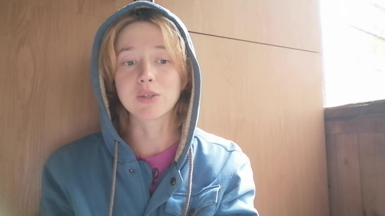 Image 86 of Purple-cat55, female webcam model, 26 years old, on live webcam