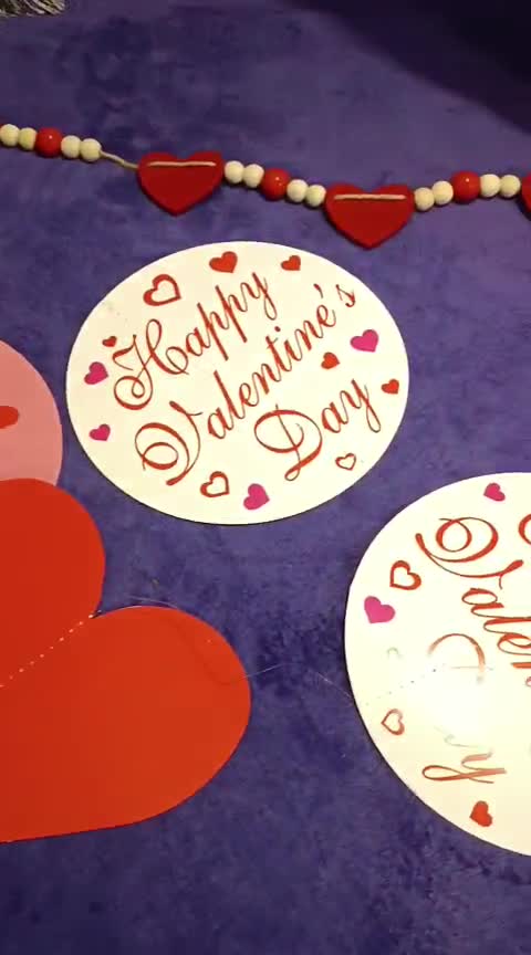 Image 1 of LilytReinolds, female webcam model, 18 years old, on live webcam