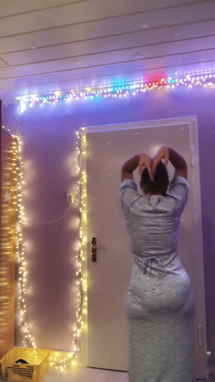 AureliaHoman Gallery Image 52