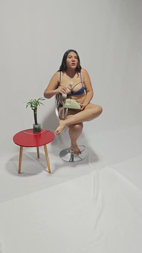 luciana-hot699 Gallery Image 5