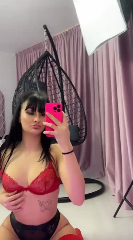 Jhoselline Gallery Image 54