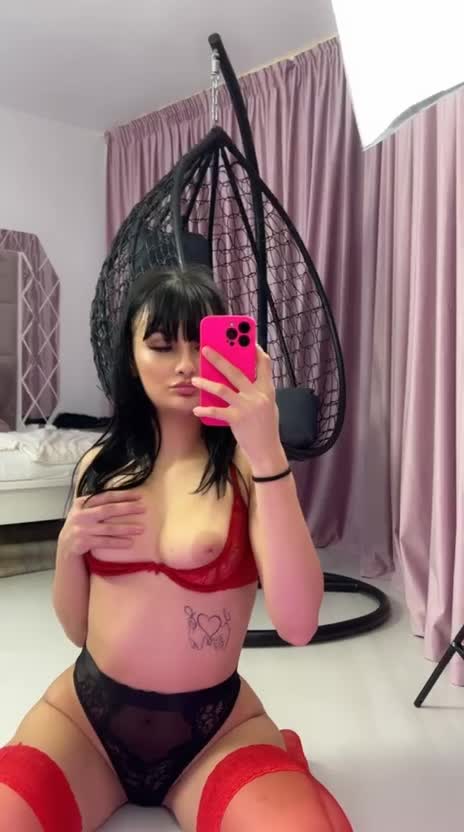 Jhoselline Gallery Image 58