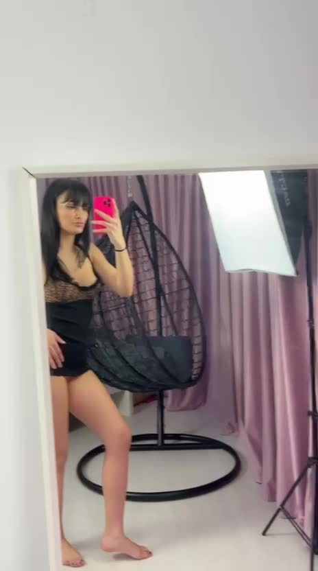 Jhoselline Gallery Image 75