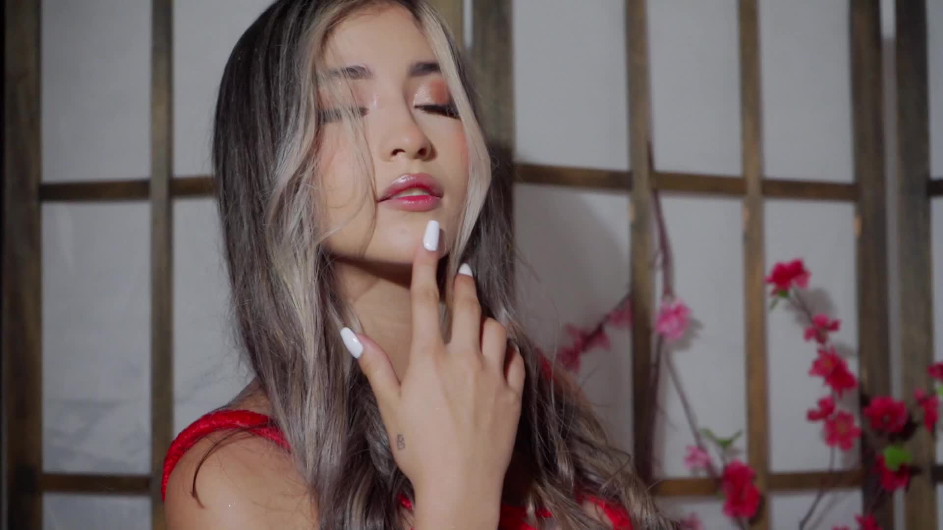 AstraBelova Gallery Image 3 AstraBelova Gallery Image 3