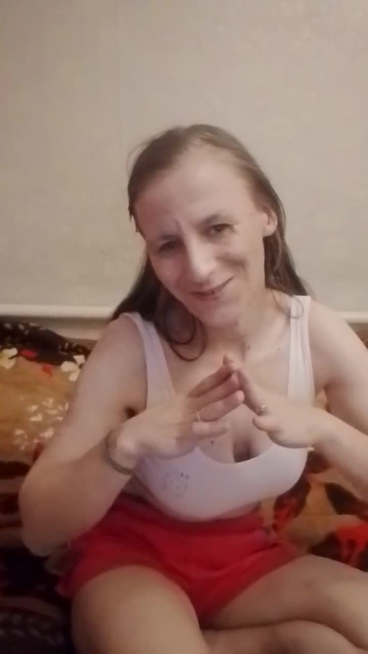 hi &mdash; clip by Lida7